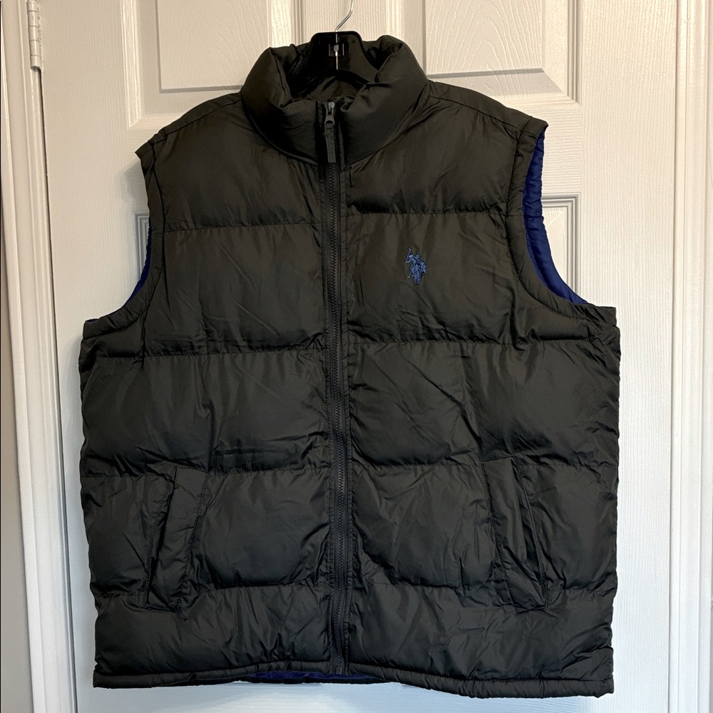 POLO Men's Black Puffer Vest SIZE L